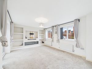 Photo 9- click for photo gallery